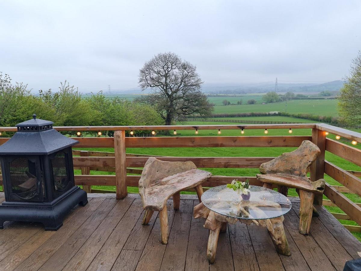 Burtree House & Retreats Tipi With Secluded Hot Tub Hotel Thirkleby Exterior photo