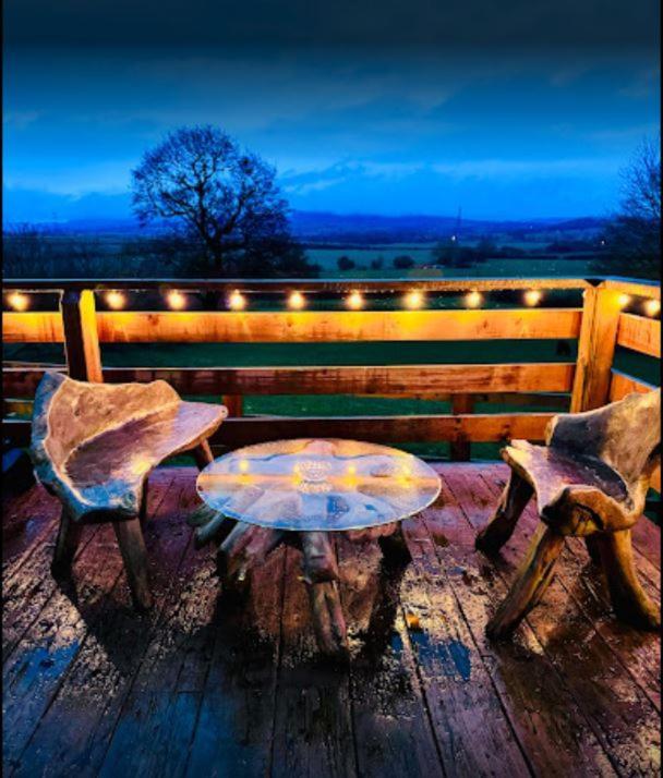 Burtree House & Retreats Tipi With Secluded Hot Tub Hotel Thirkleby Exterior photo