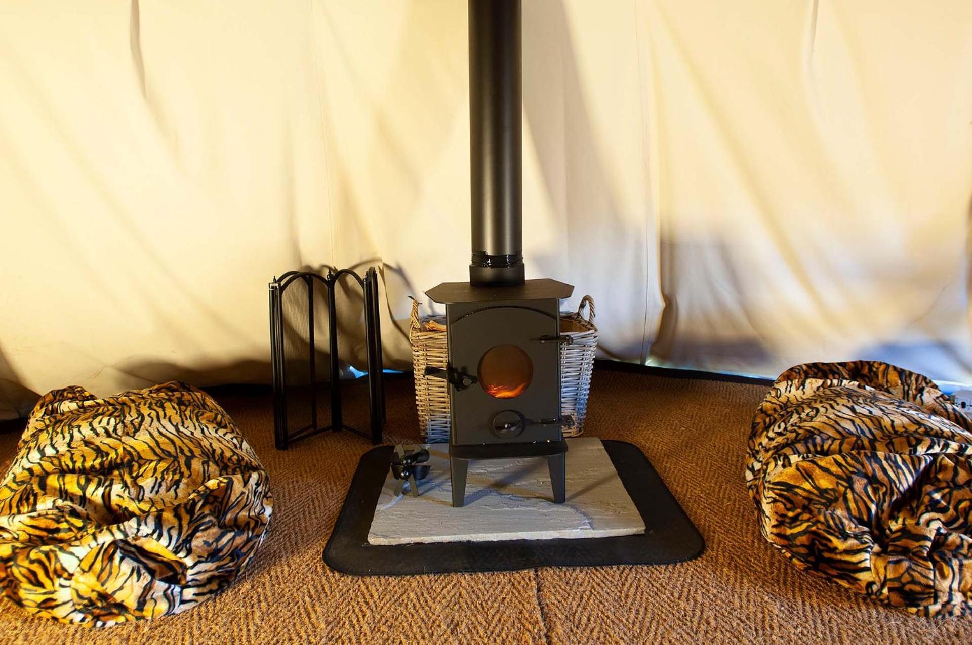 Burtree House & Retreats Tipi With Secluded Hot Tub Hotel Thirkleby Exterior photo
